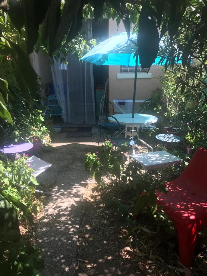 Joli Avec Jardinet Appartement *