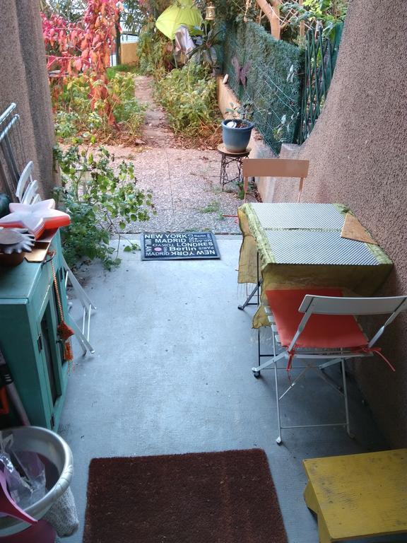 Joli Avec Jardinet